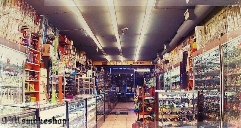 9M Smoke Shop