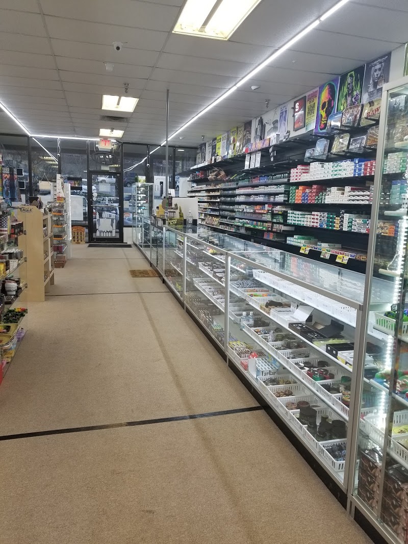 A2Z Tobacco & Vapes
