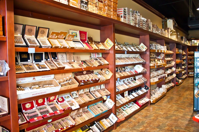 Aficionado\'s Premium Cigars & Wine II