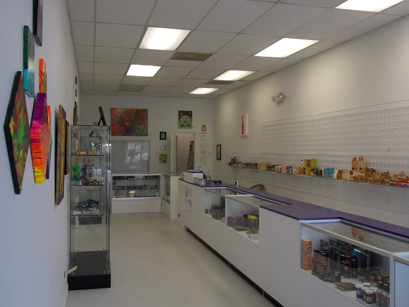 Alien Tiger Co. Smoke Shop