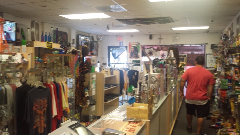 Angel\'s Smoke Shop