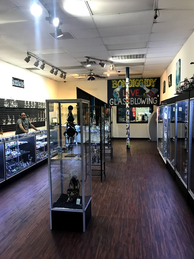 Bomdiggidy Smoke Shop