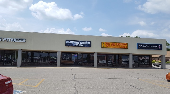 Chuckin Clouds Vape Shop