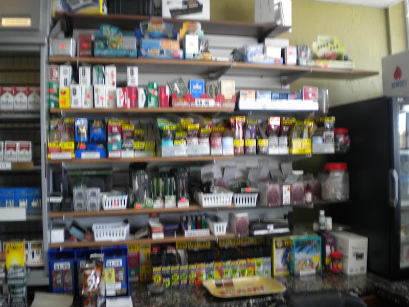 Clearwater Tobacco Shop