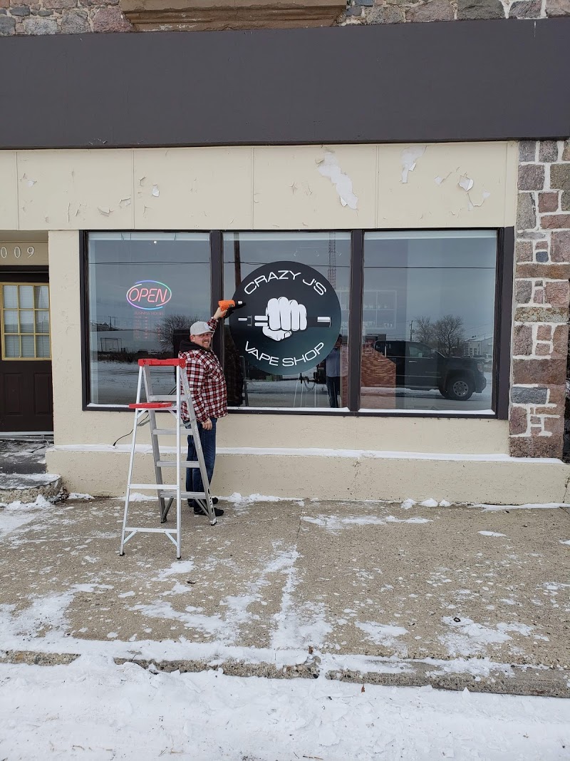 Crazy J\'s Vape Shack