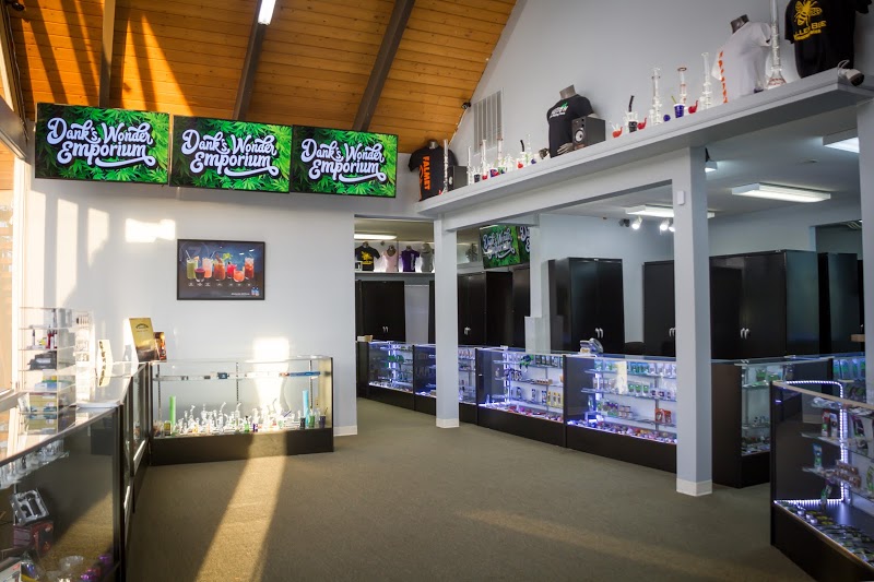 Dank\'s Wonder Emporium Olympia - Marijuana, Oil, & Edibles