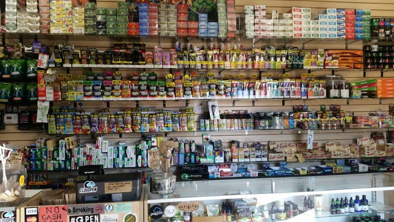 Dyer Smoke Shop