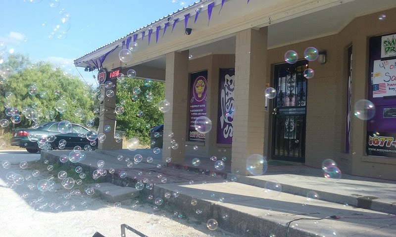 Easy\'s Smoke Shop