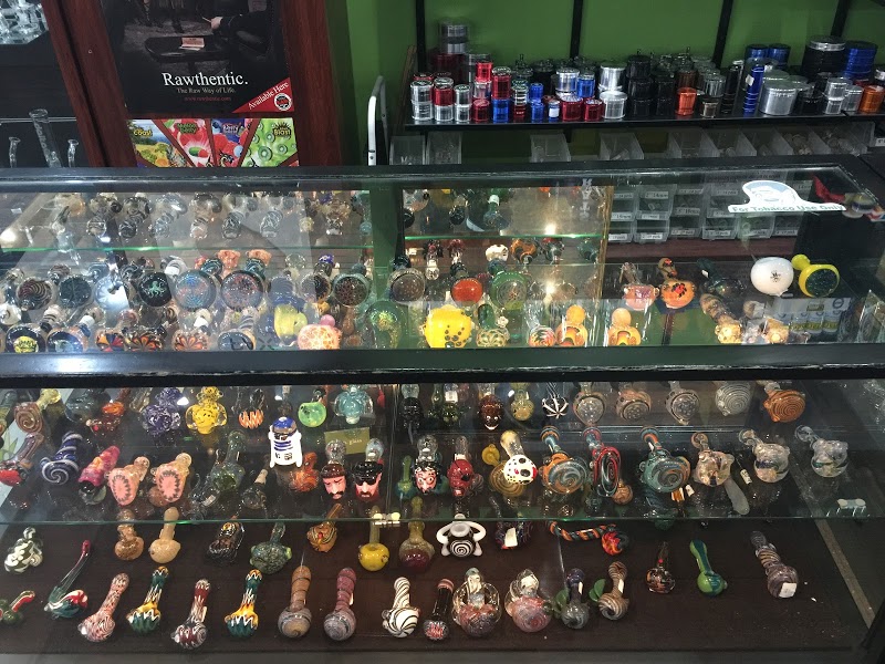 Exscape Smoke Shop