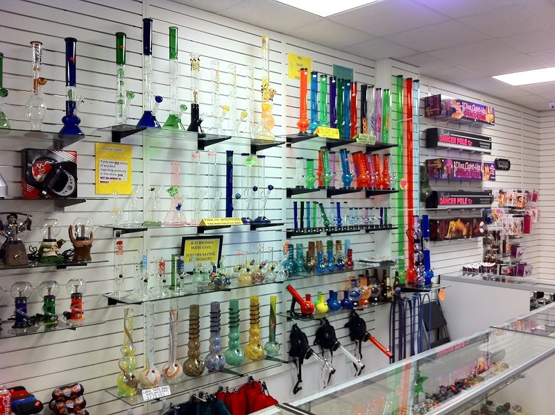 Fantasy World Ecig & Smoke Shop