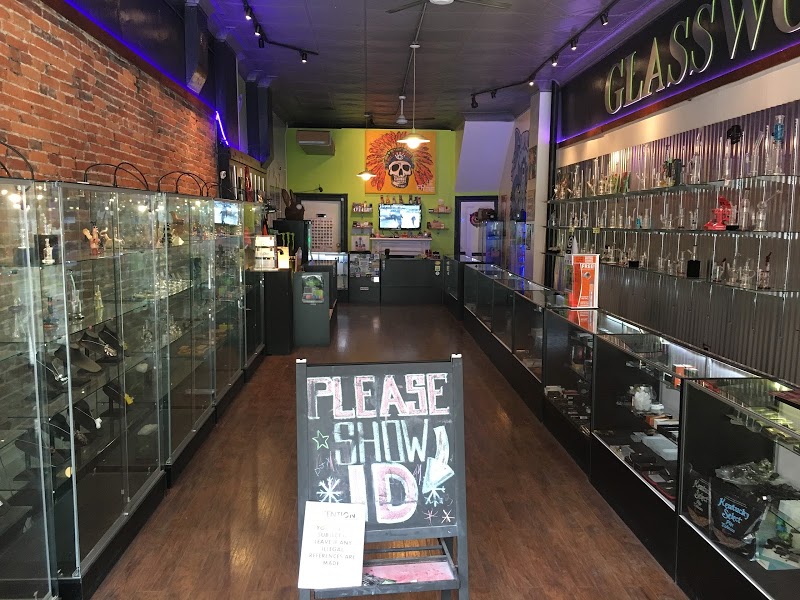Glassworx Smoke & Vape