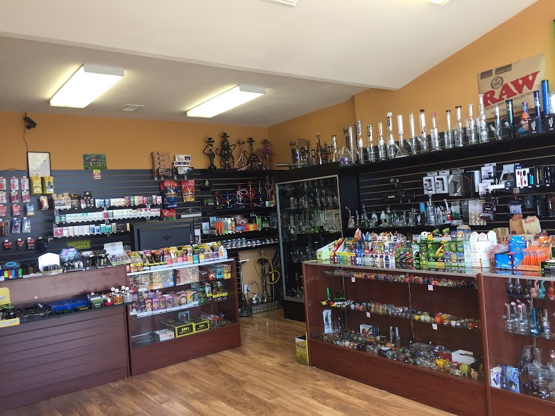 Good Vibes Smokes Shop