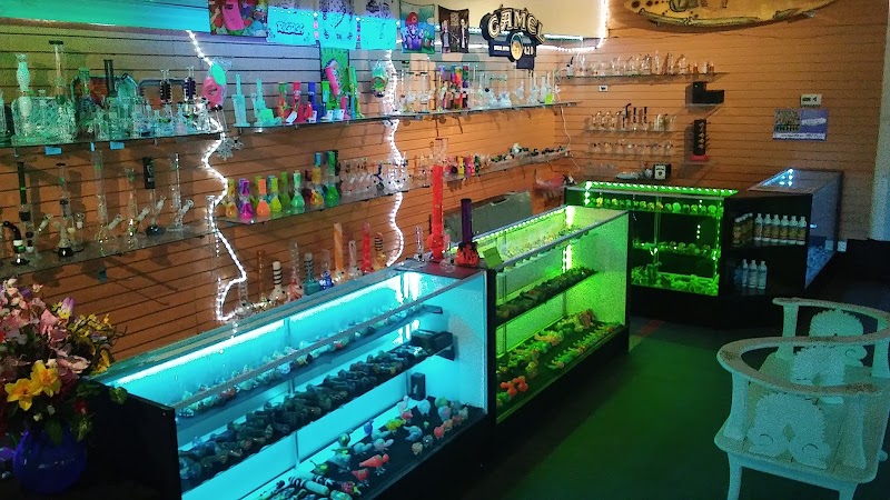 Hawaiian Honey Island Smoke Shop