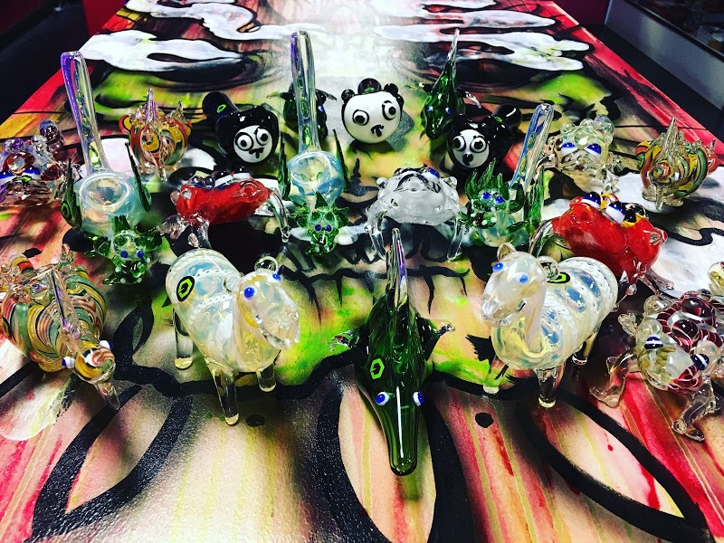Herb N\' Legend Smoke Shop