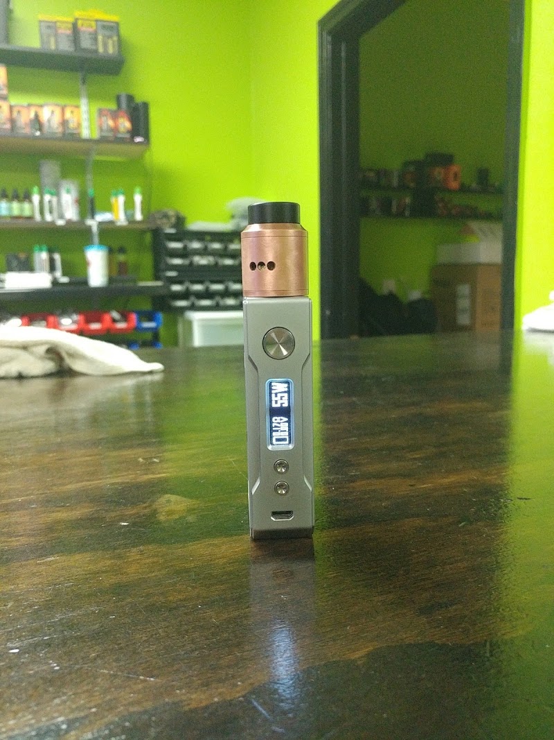 Izzy\'s Vapors