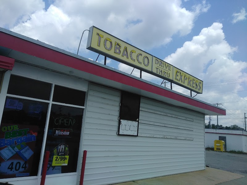 JJ smoke shop, U-Haul Service