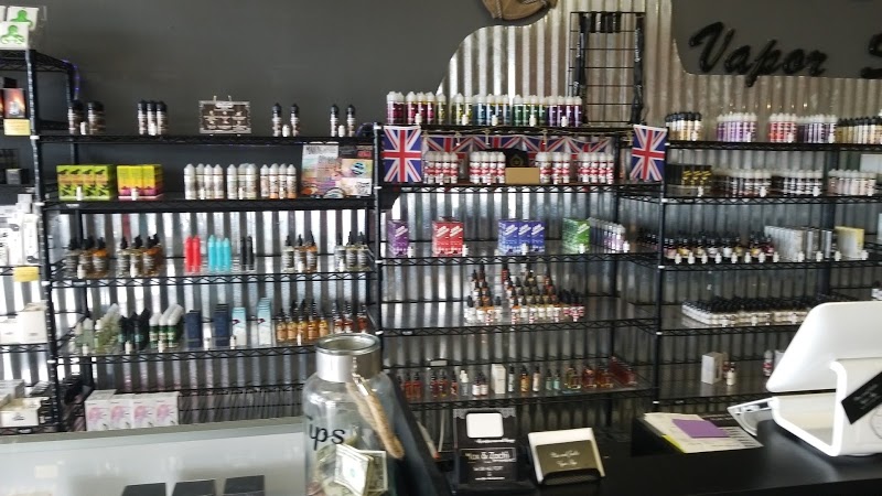 Max and Zach\'s Vapor Shop