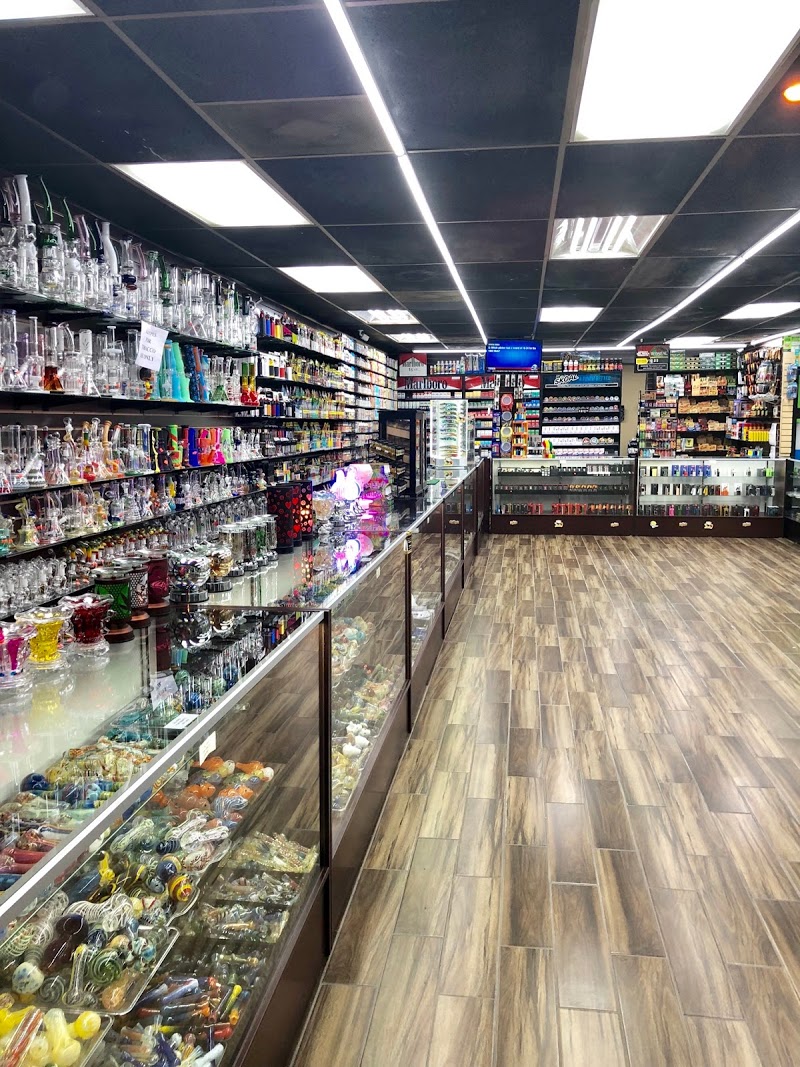 Poker smoke & vape cullman