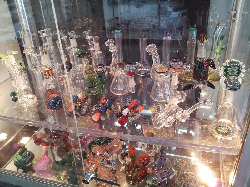 Raspberry Roach Smoke Shop