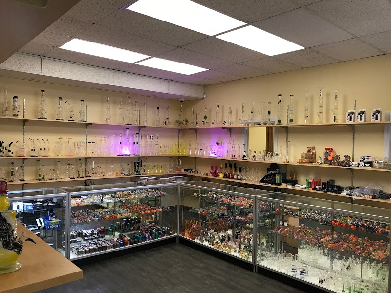 Resistance Vapor & Smoke