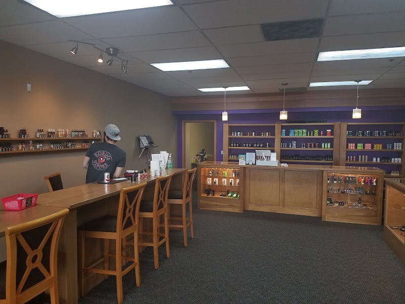Robin\'s Vapors