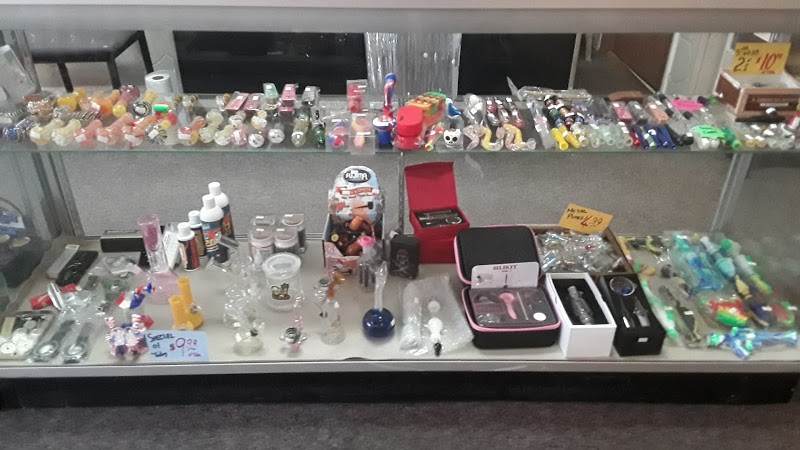 Royal smokeshop