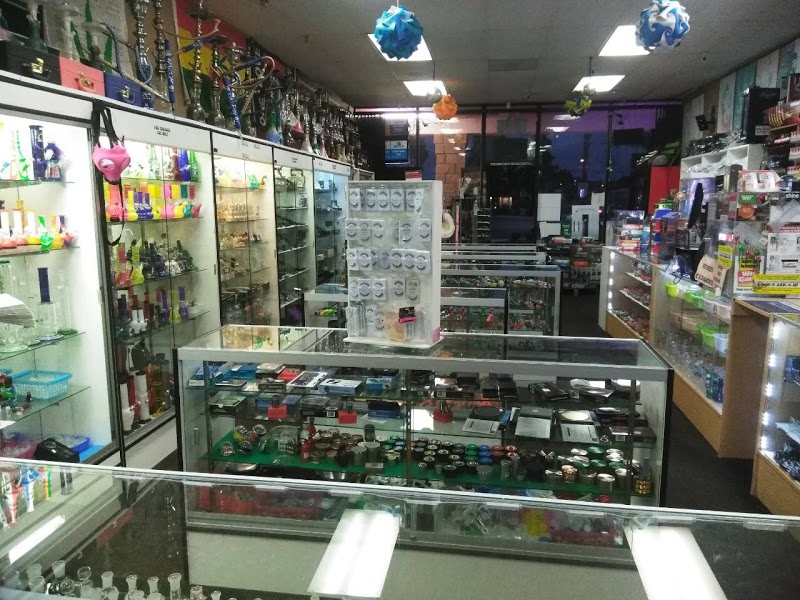 Smoke Zone & Heavy Hitter