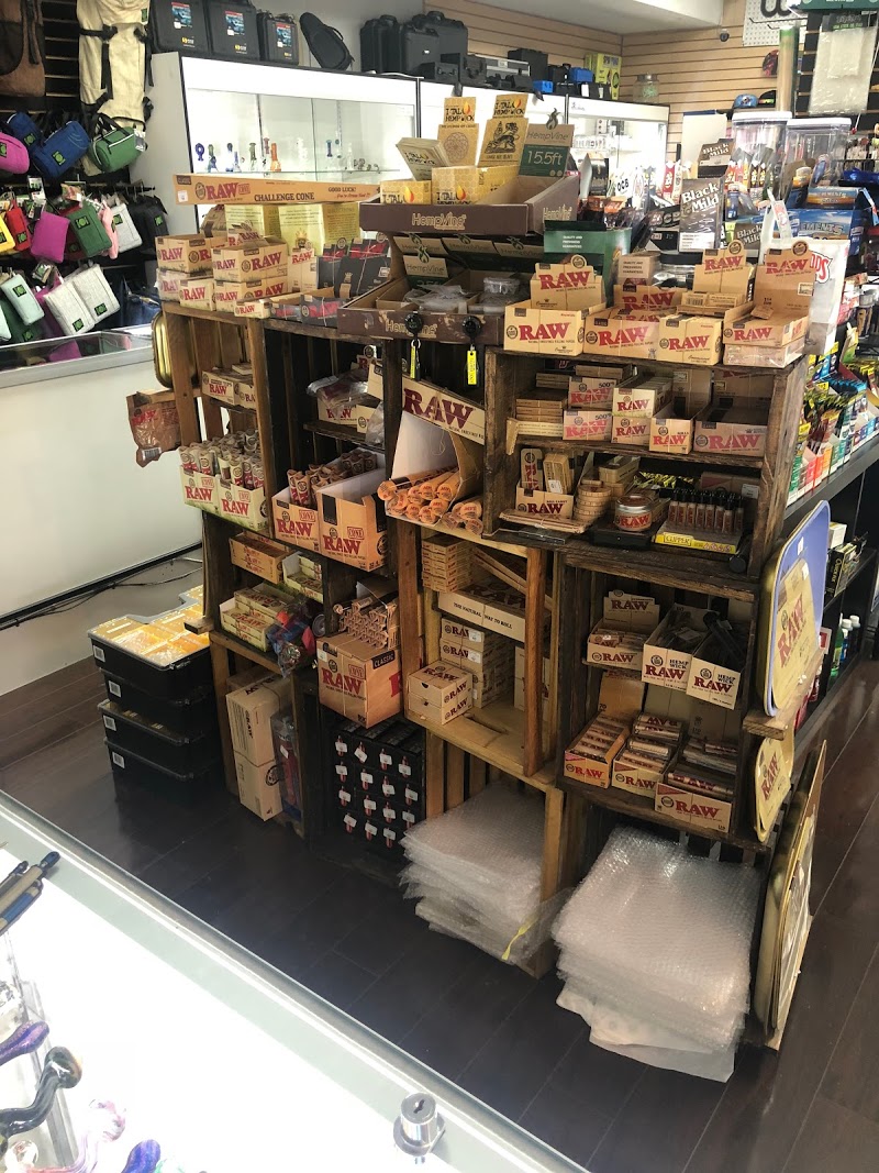 Smokeez Smoke Shop