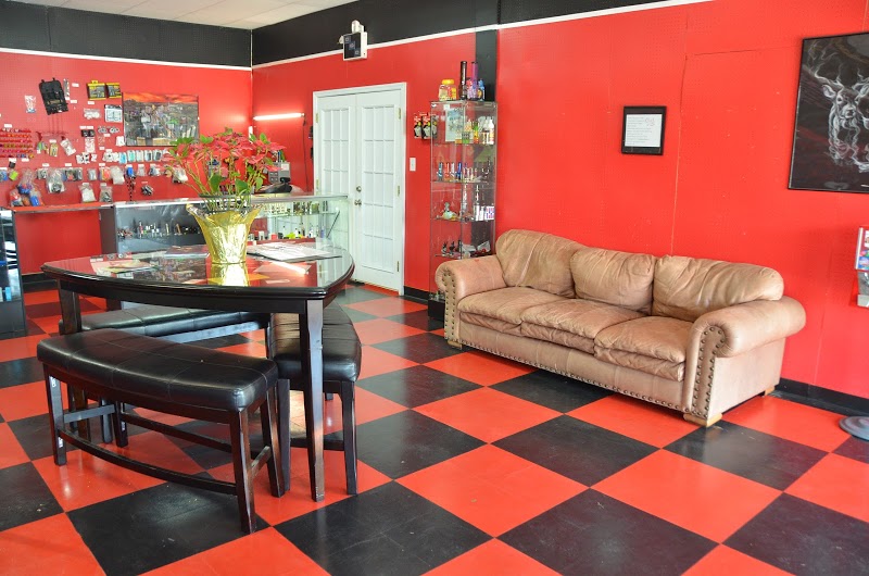 Smoker\'s Paradise Vape Shop