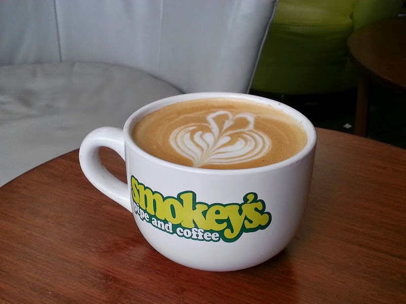 Smokey\'s Pipe and Coffee