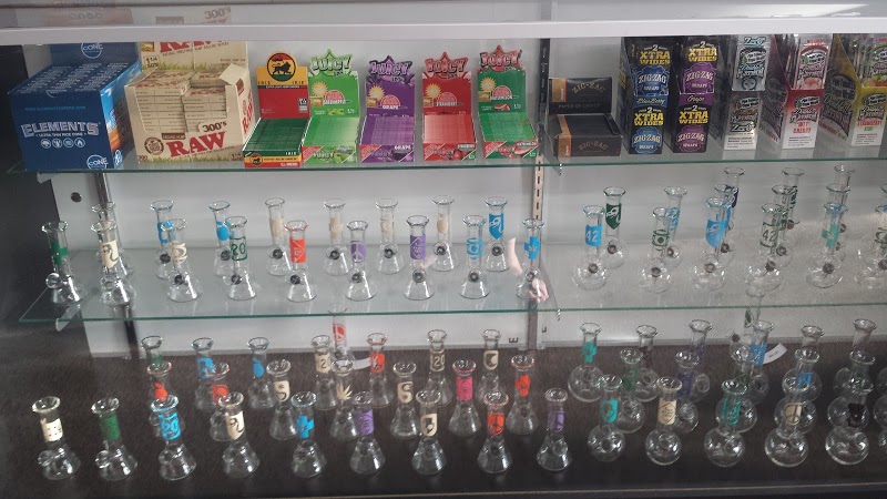 Smokin Hot Smoke Shop