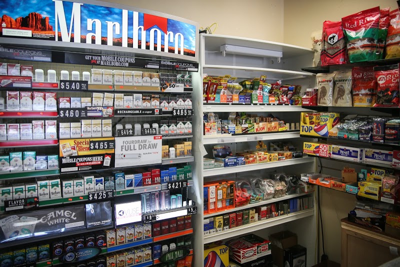 Sonny\'s Smoke Shop