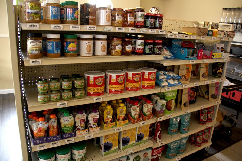 Tehachapi Natural Market & Vegan Pleasin\' Cafe