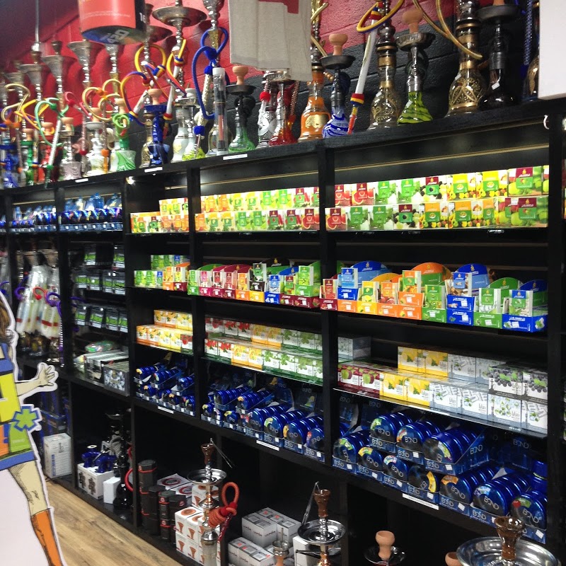 The Hub Smoke Shop