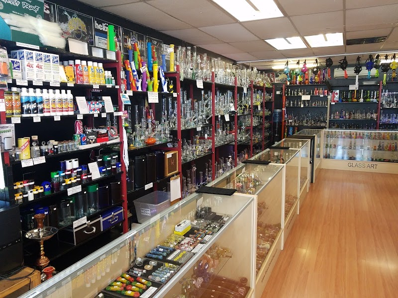 Tony\'s Smoke Shop