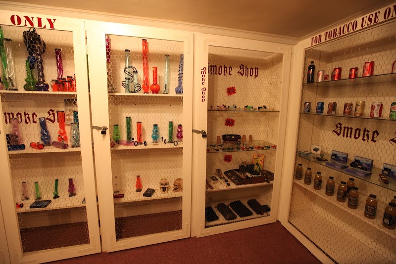 Twisted Sixs Smoke Shop