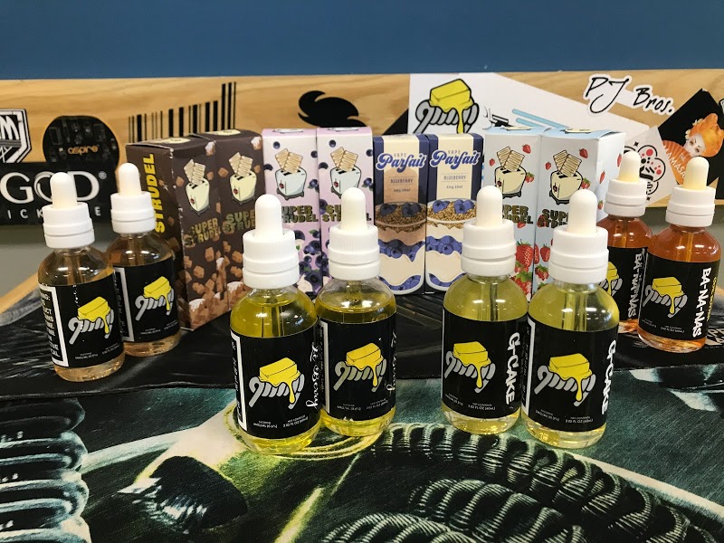 Vapetopia Mod & Bottle