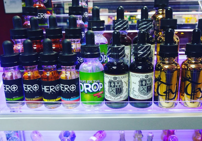 Wolves Den Smoke Shop