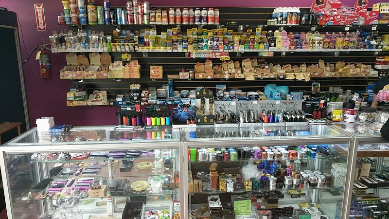 Aladdins Smoke Shop