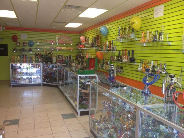 Almaz Smoke Shop