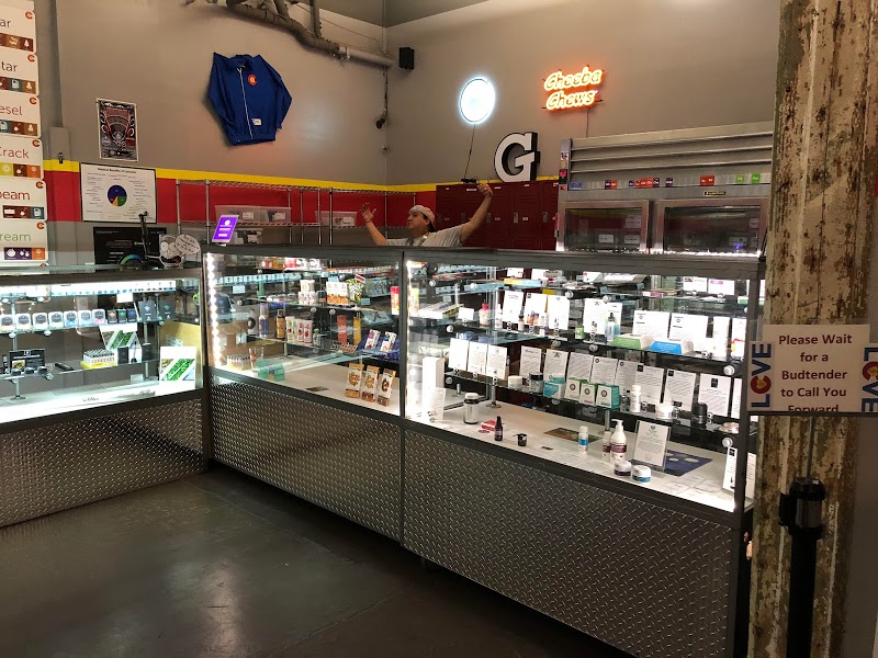 A Cut Above Dispensary | Dispensary in Denver, Colorado