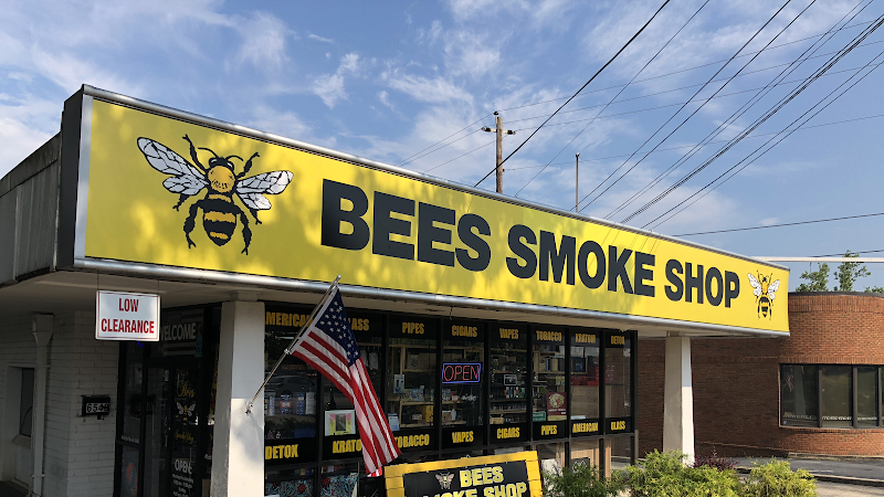 Bee\'s Smoke Shop