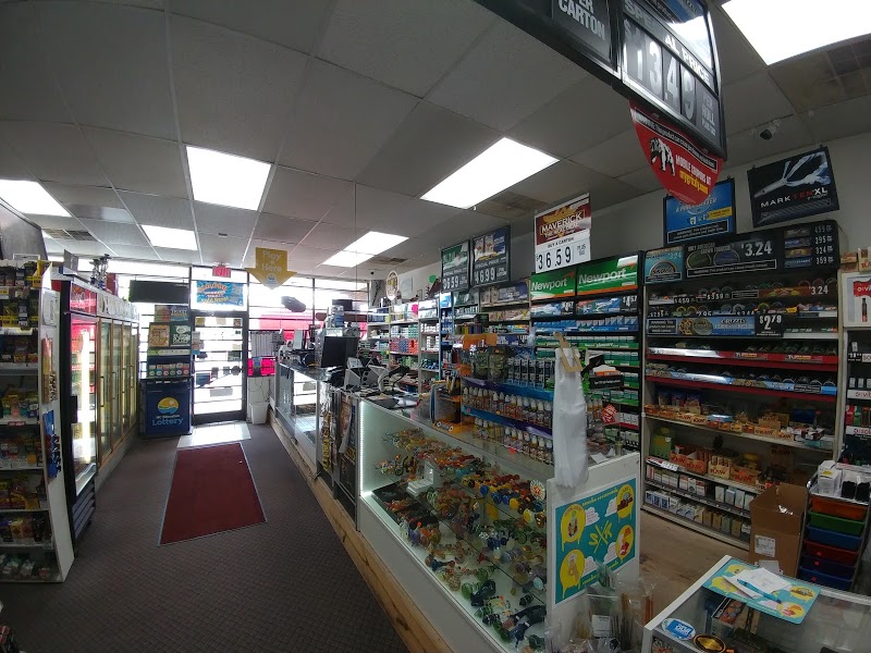 Charlie\'s Tobacco Outlet
