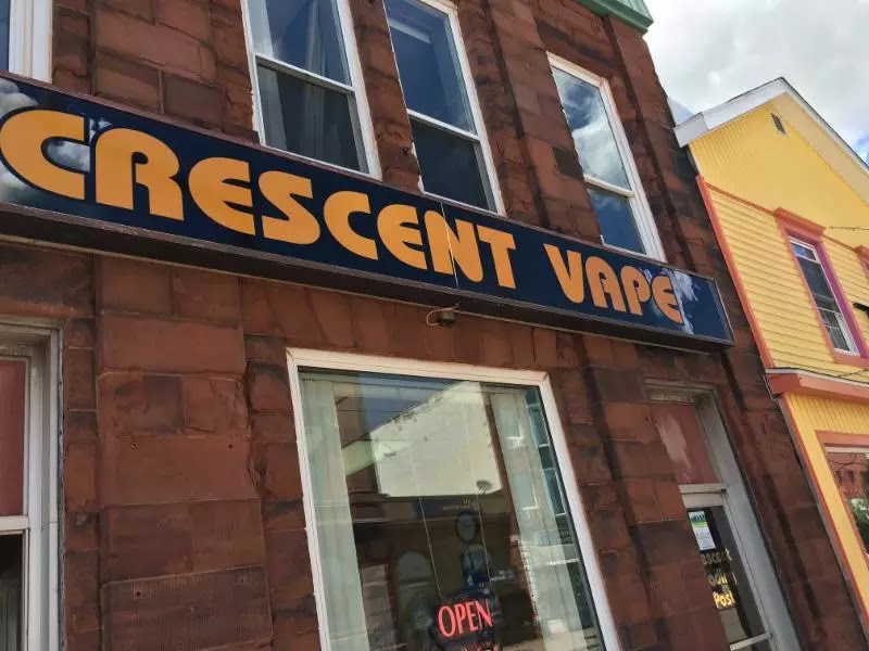 Crescent Vape Shop/ Crescent trading post