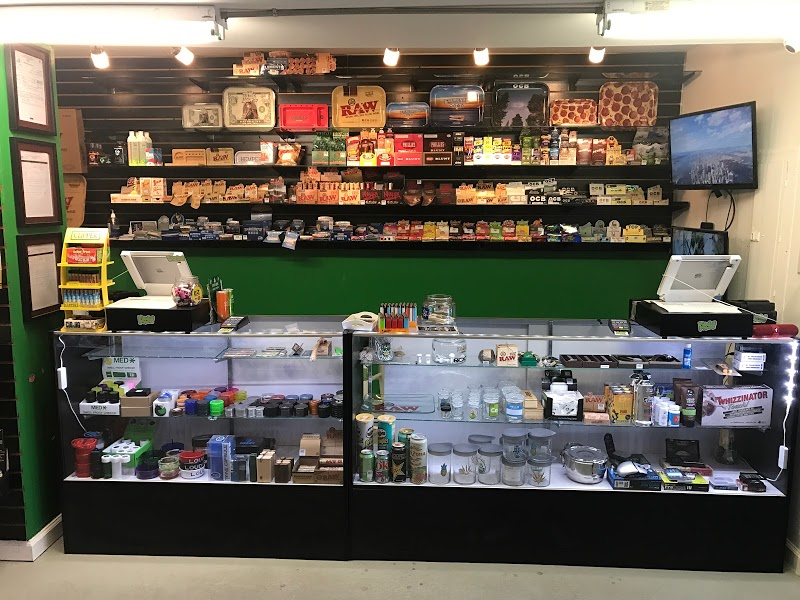 FunkyPiece Smoke Shop and Glass Gallery