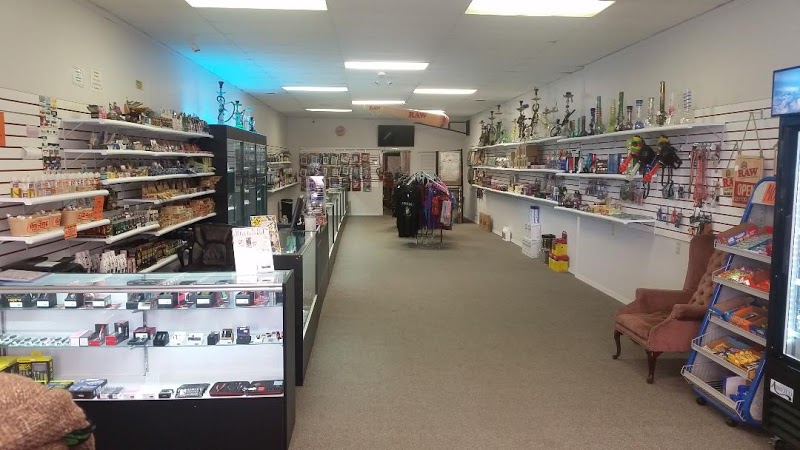 Glass N More Store - Tiffin | Headshop in Tiffin, Ohio