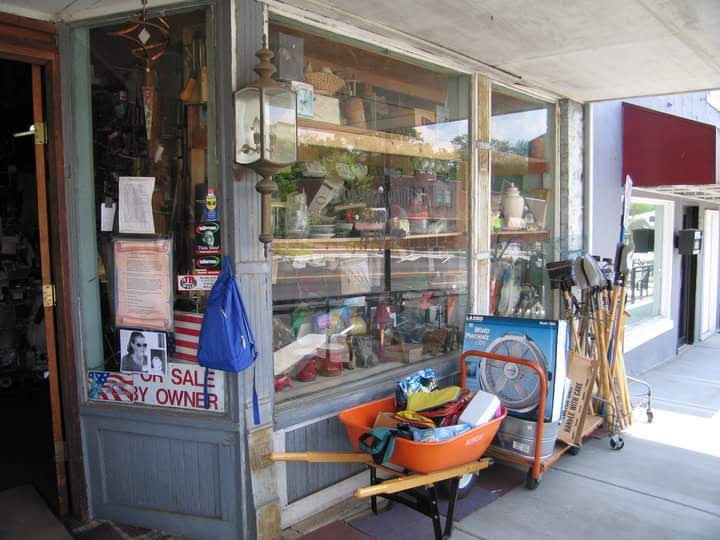 Kojack\'s Variety Store