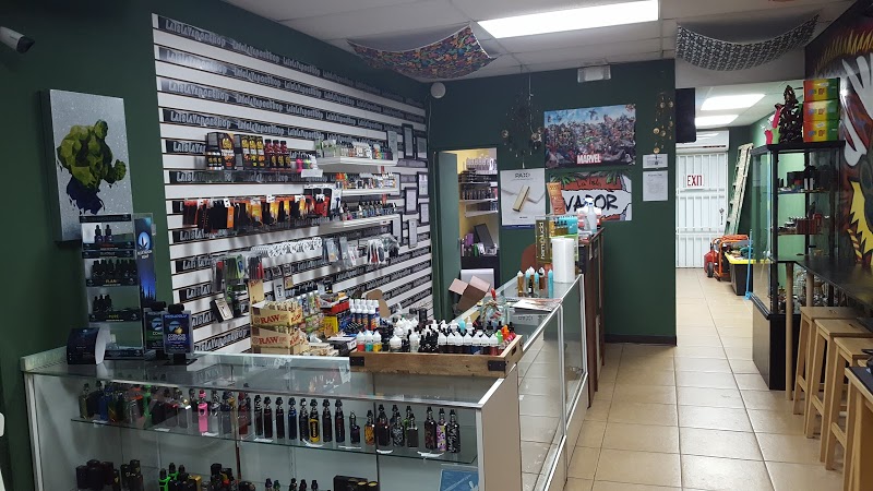 La Isla Vapor and Smoke Shop