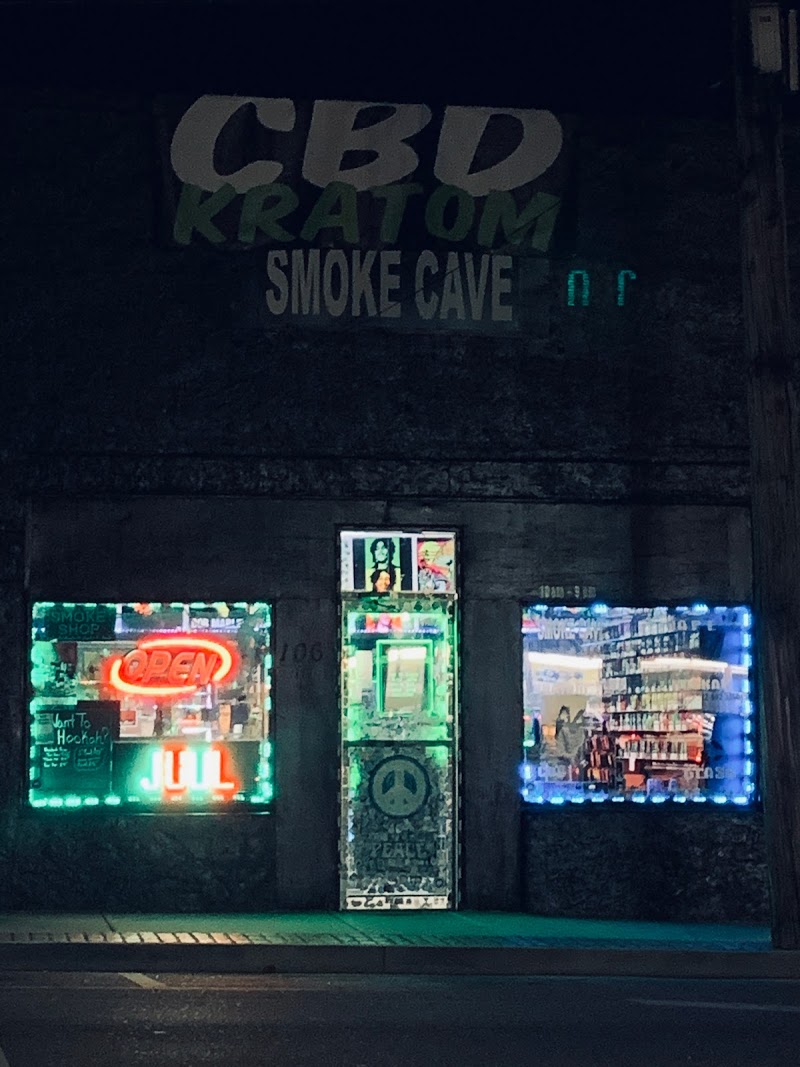 Smoke Cave / CBD shop