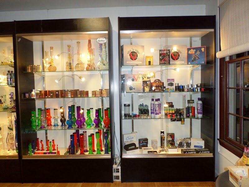 The Vise Smoke Shop | Headshop in St Peters, Missouri